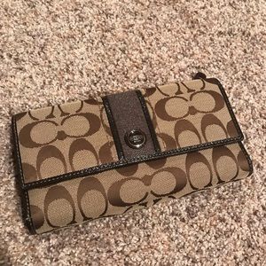 Coach wallet-like new